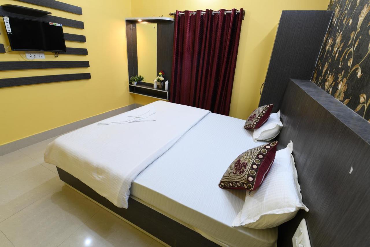 Anukul Guest House Bodhgaya Bagian luar foto